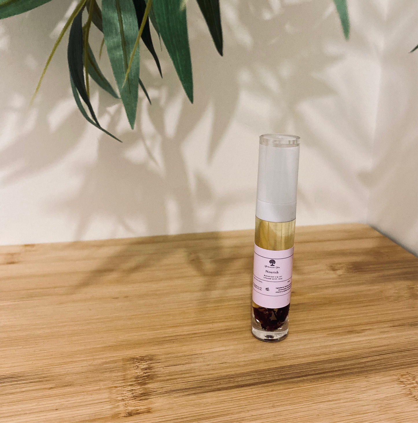 Botanical lip oil
