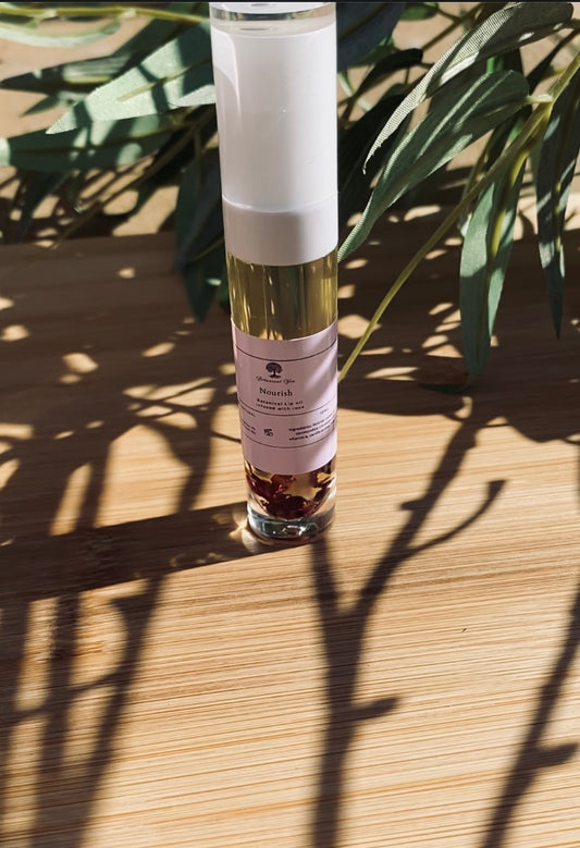 Botanical lip oil